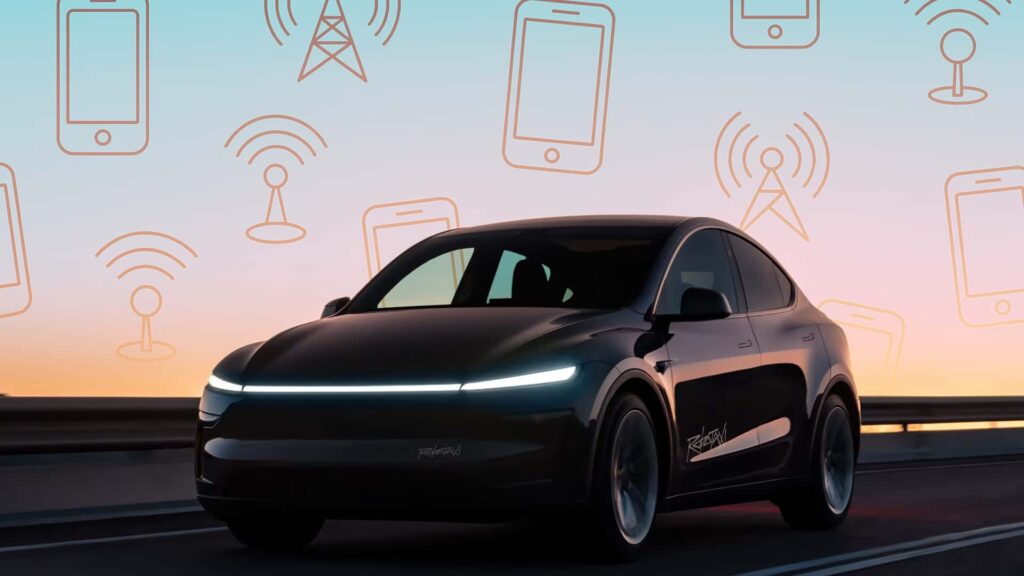 Tesla elbil på en vej med teknologi-ikoner i baggrunden