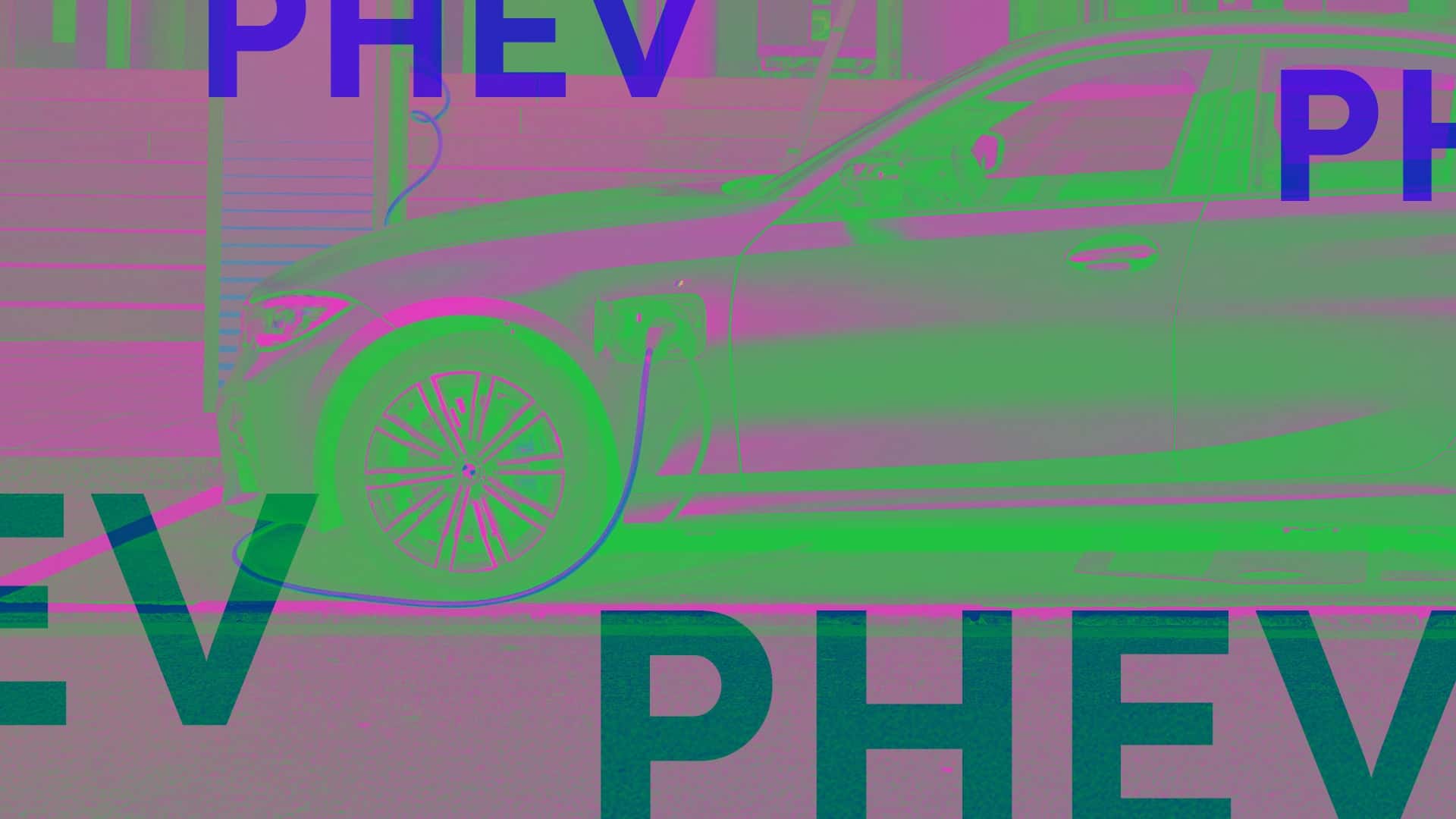 PHEV-bil til opladning foran bygning