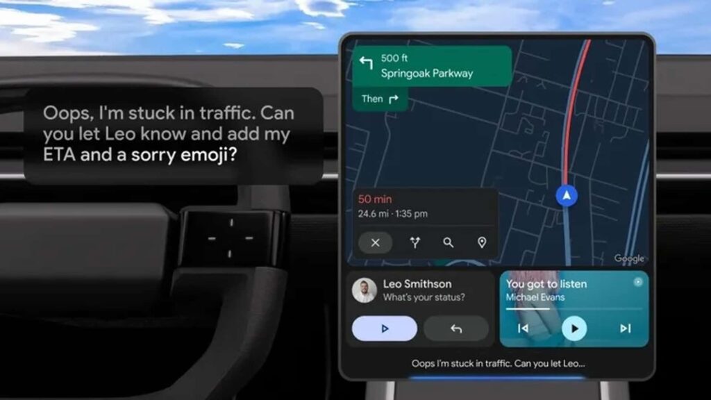 Tesla bilskærm viser navigation og trafikmeddelelse i køretøj