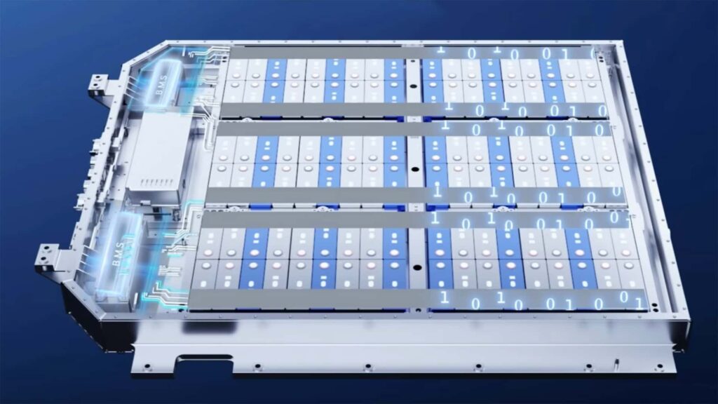Avanceret Tesla-batteripakke med elektroniske komponenter og BMS-system