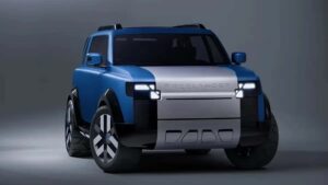 Futuristisk elektrisk SUV med moderne design i blå og sølvfarver, set fra forsiden