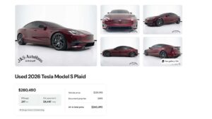 Tesla Model S Plaid i et udstillingslokale