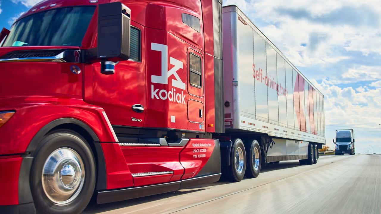 Kodiak selvkørende lastbil på motorvej