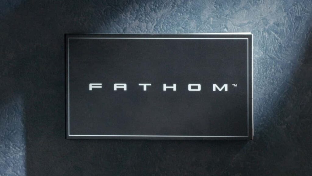 Fathom logo på væg