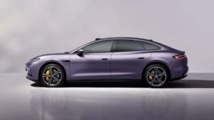 XPeng elektrisk sedan i studie
